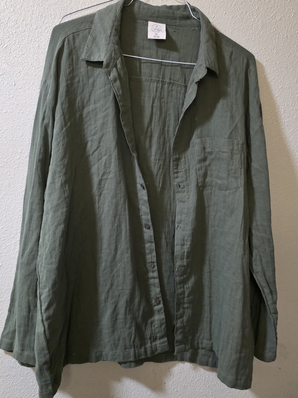 Vintage Olive Green Casual Button-Down Shirt